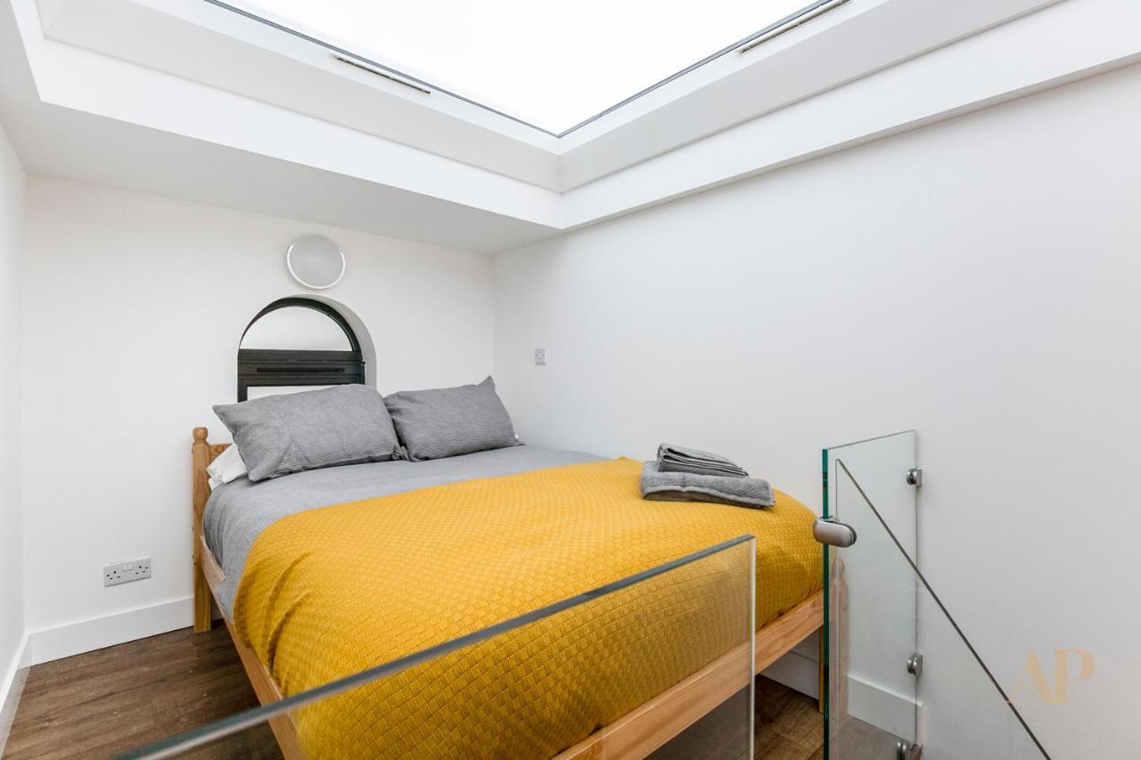 Split Level Studio Apartment In Camden London Ngoại thất bức ảnh